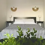 Apartments & Rooms Joy Of Life In Makarska