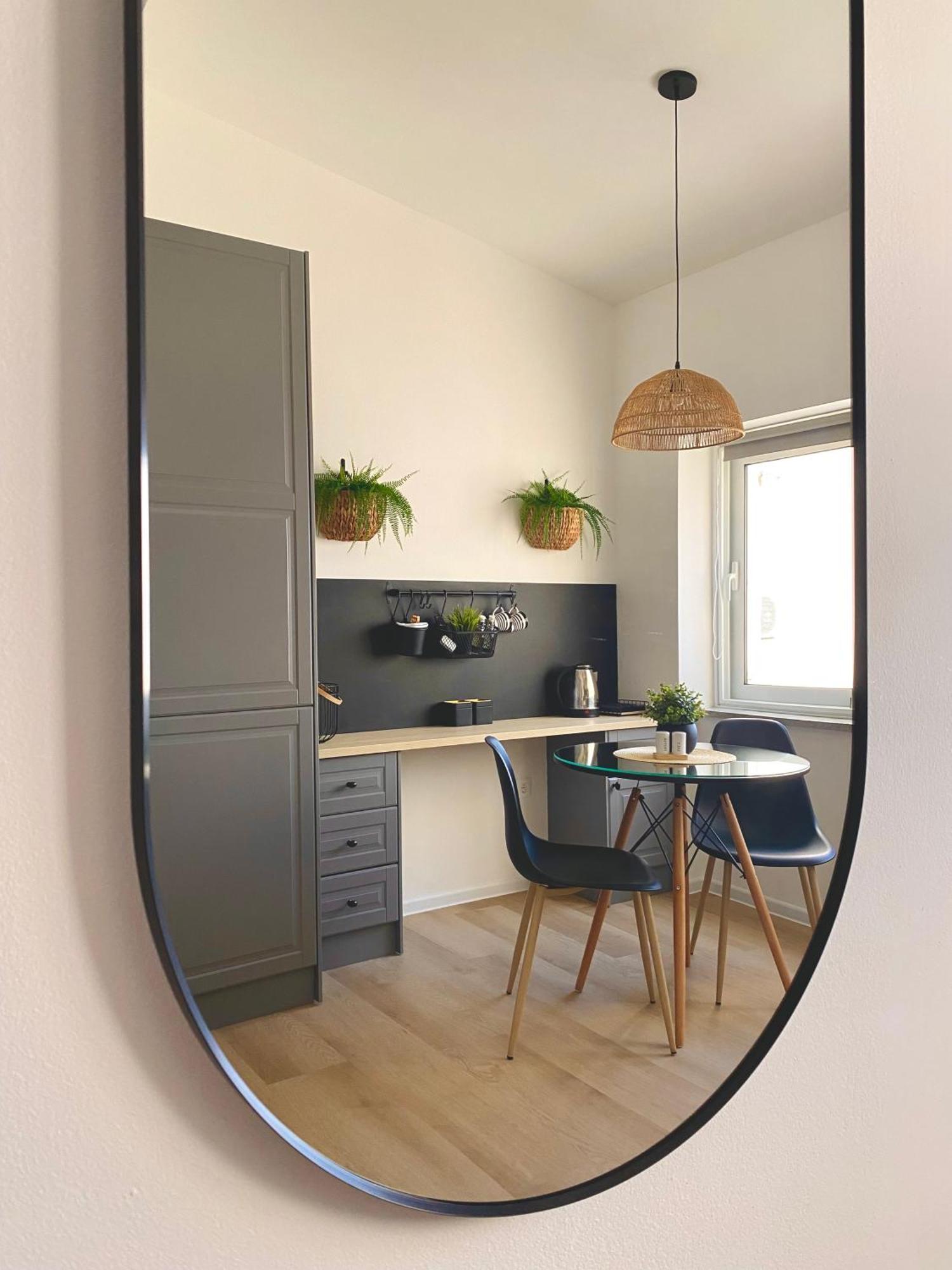 Apartman & Joy Of Life In