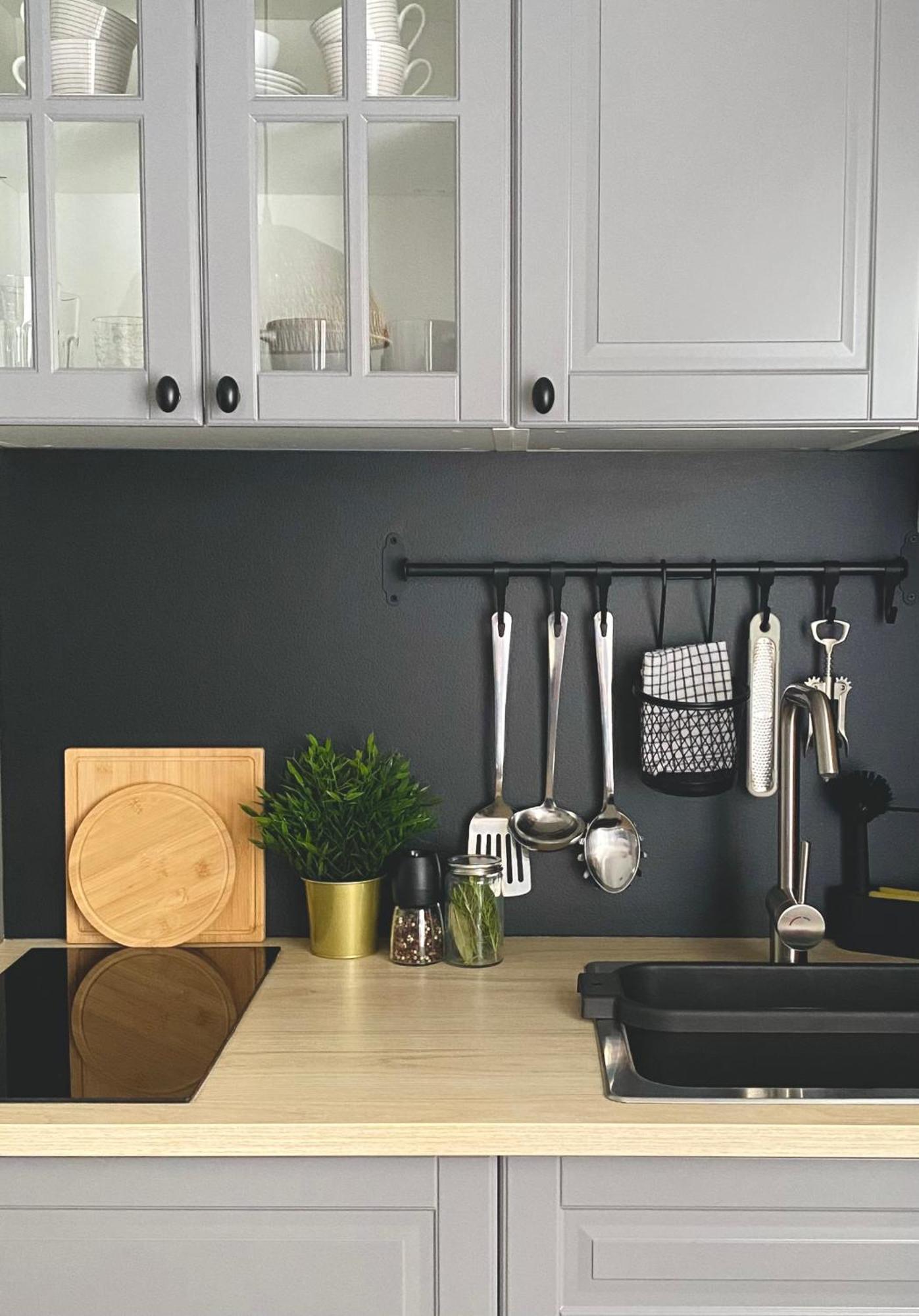 Apartman & Joy Of Life In